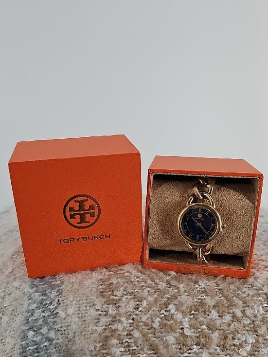 Tory Burch Gold-Tone Chain Bracelet Watch with Navy Dial main image 7